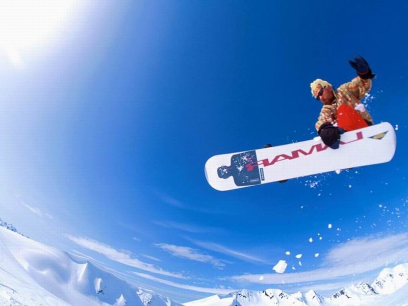 Snowboarding (2).jpg